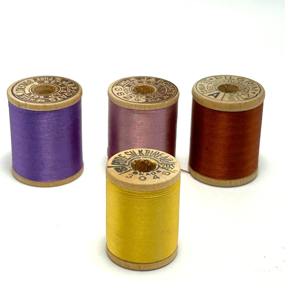 Vintage Silk Thread On Wooden Spools Lot of 10‎